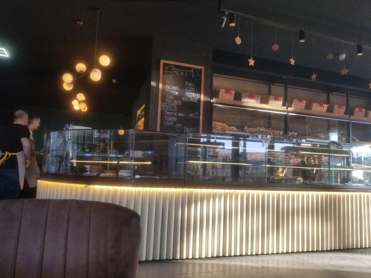 Mati - Bakery & Caffe