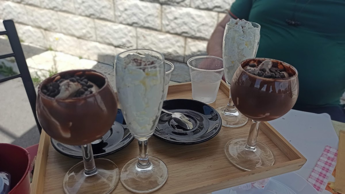 Renaissance Cafè - 8