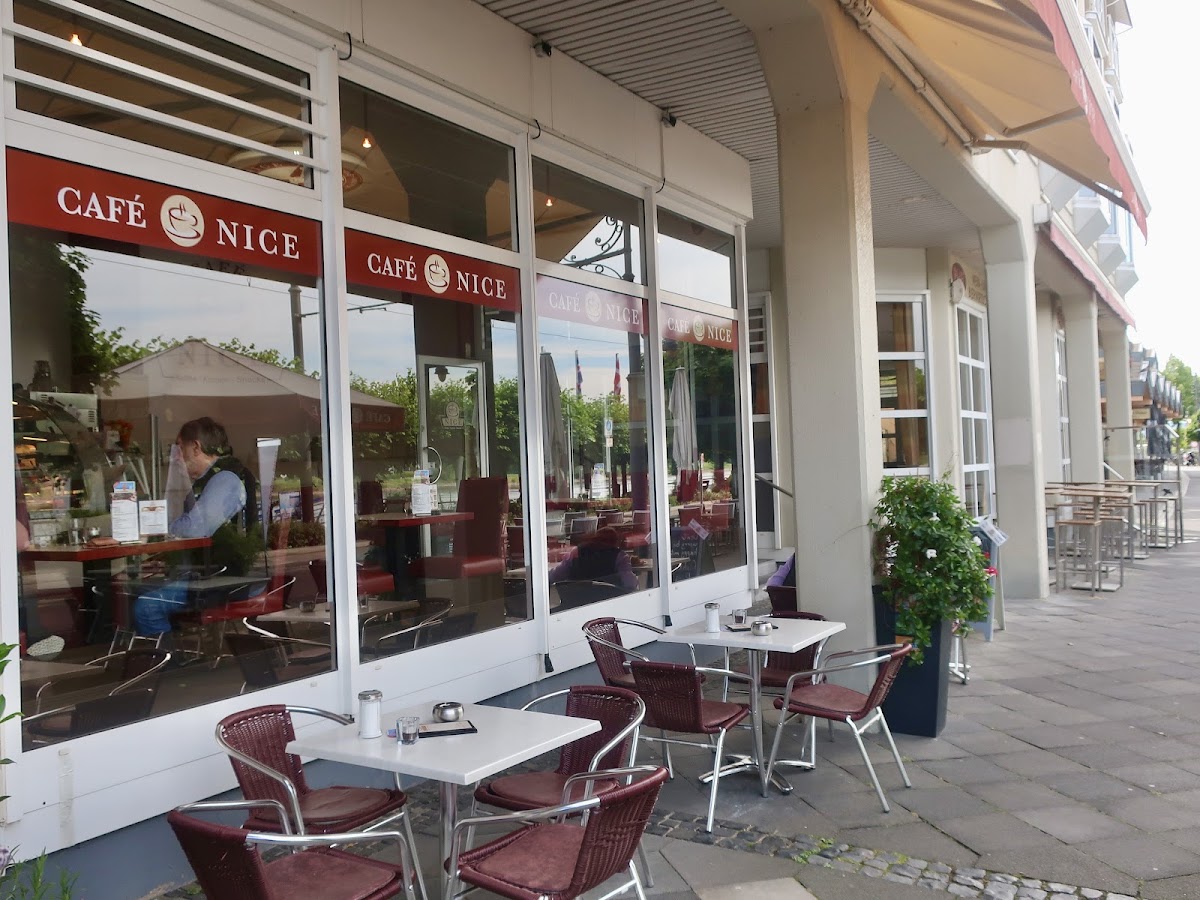 Cafe NICE