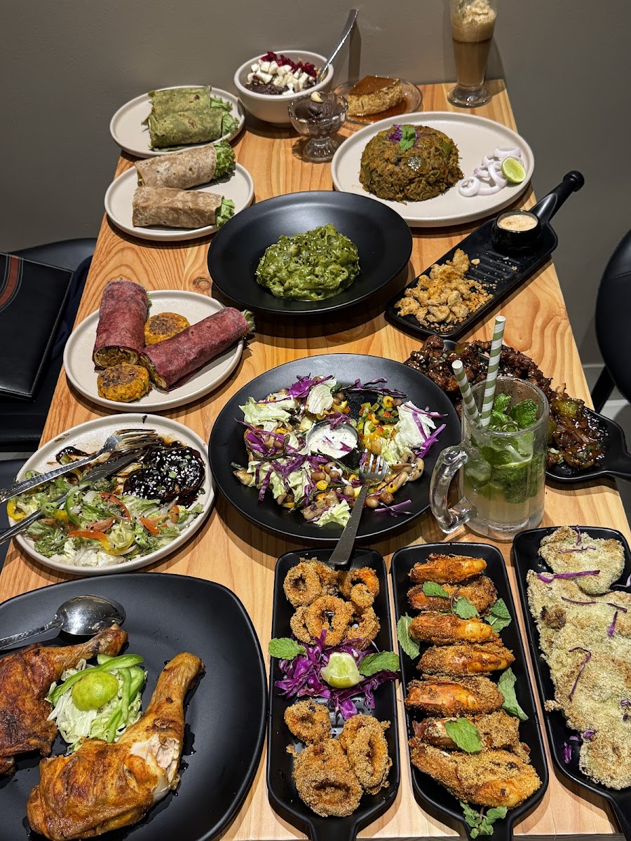 Juicy Bites Cafe - 5