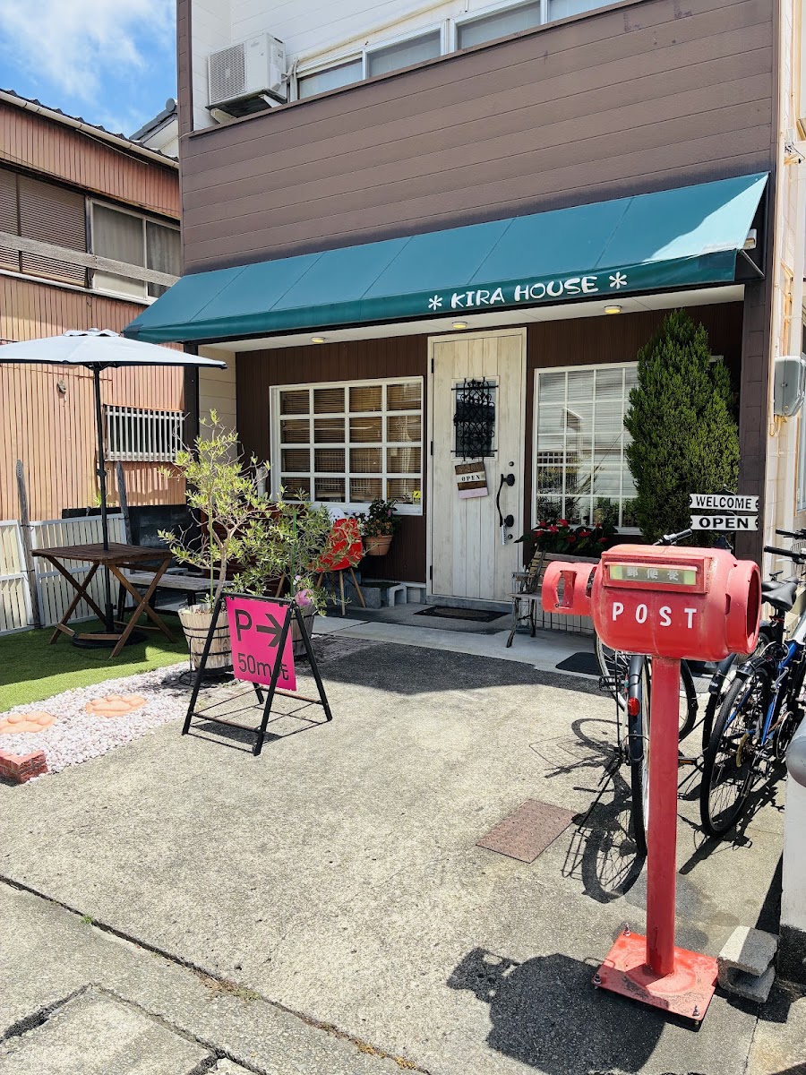 KIRAHOUSE CAFE