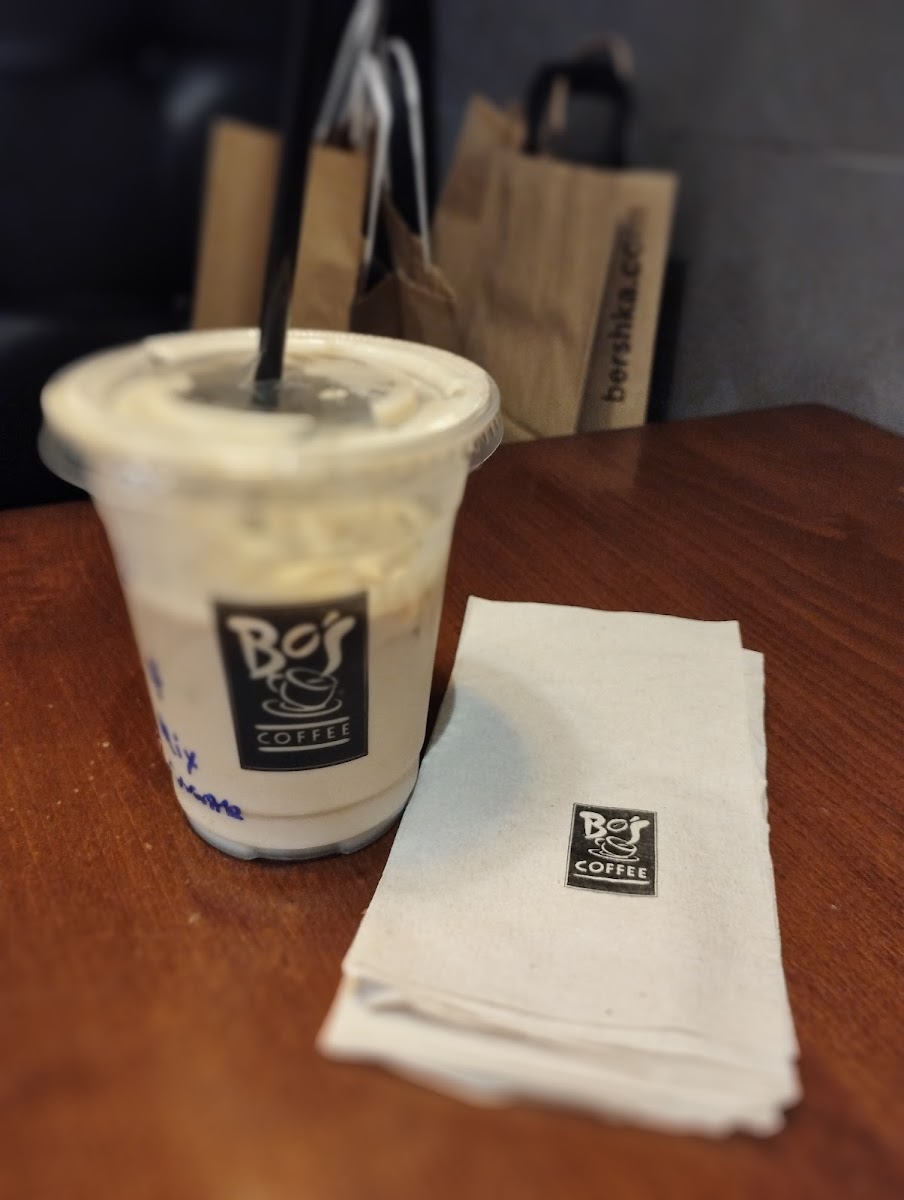 Bo'S Coffee - Mall of Qatar - 9