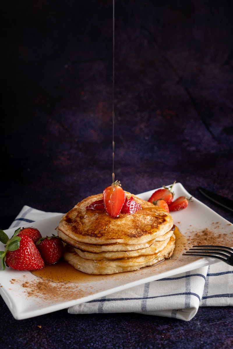 Ella restaurant & café - 8