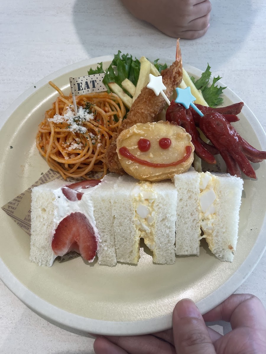 Harbor Bread Cafe - 6