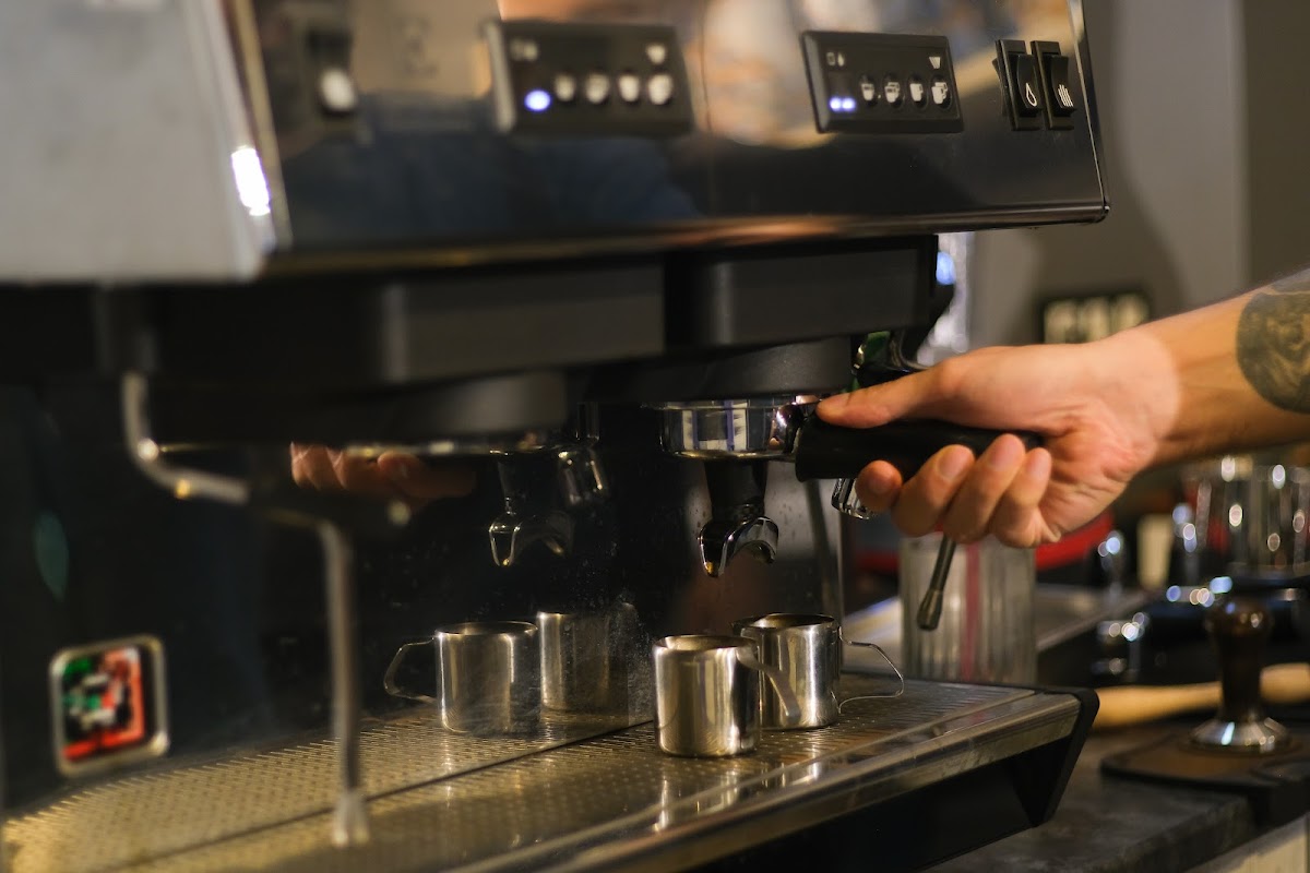 11 Coffee & Work House