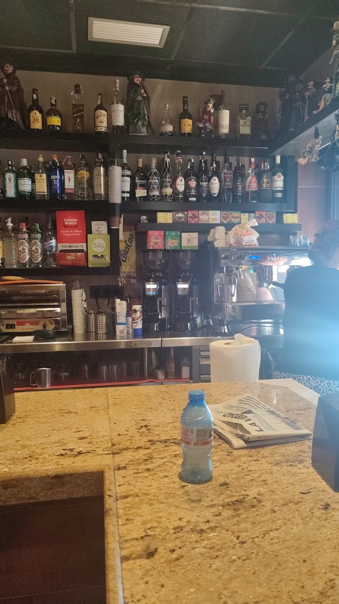 Bombay Café y Copas