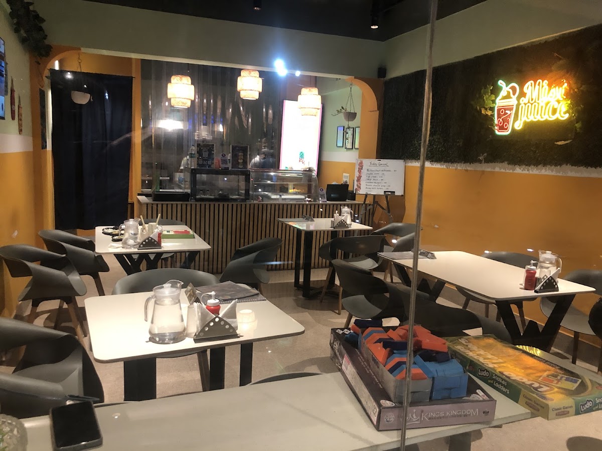 Mist Juice Cafe