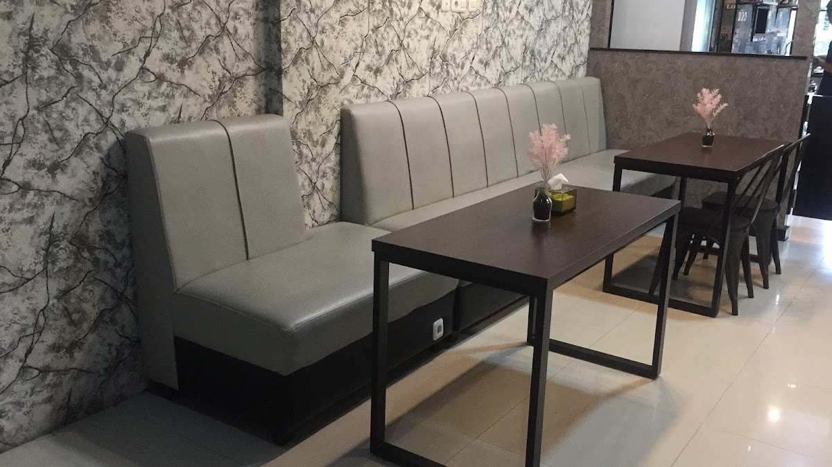 REPUBLIC PALANTA CAFE