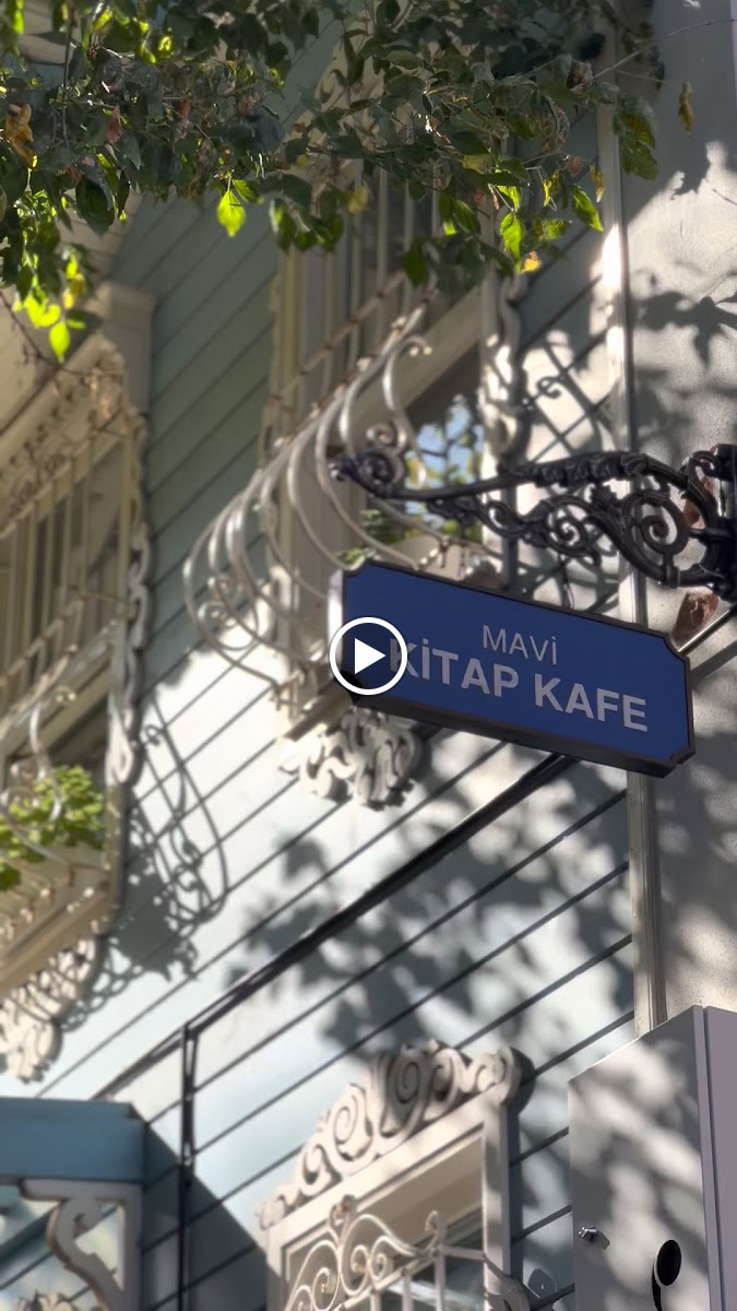 Mavi Kitap Kafe - 2