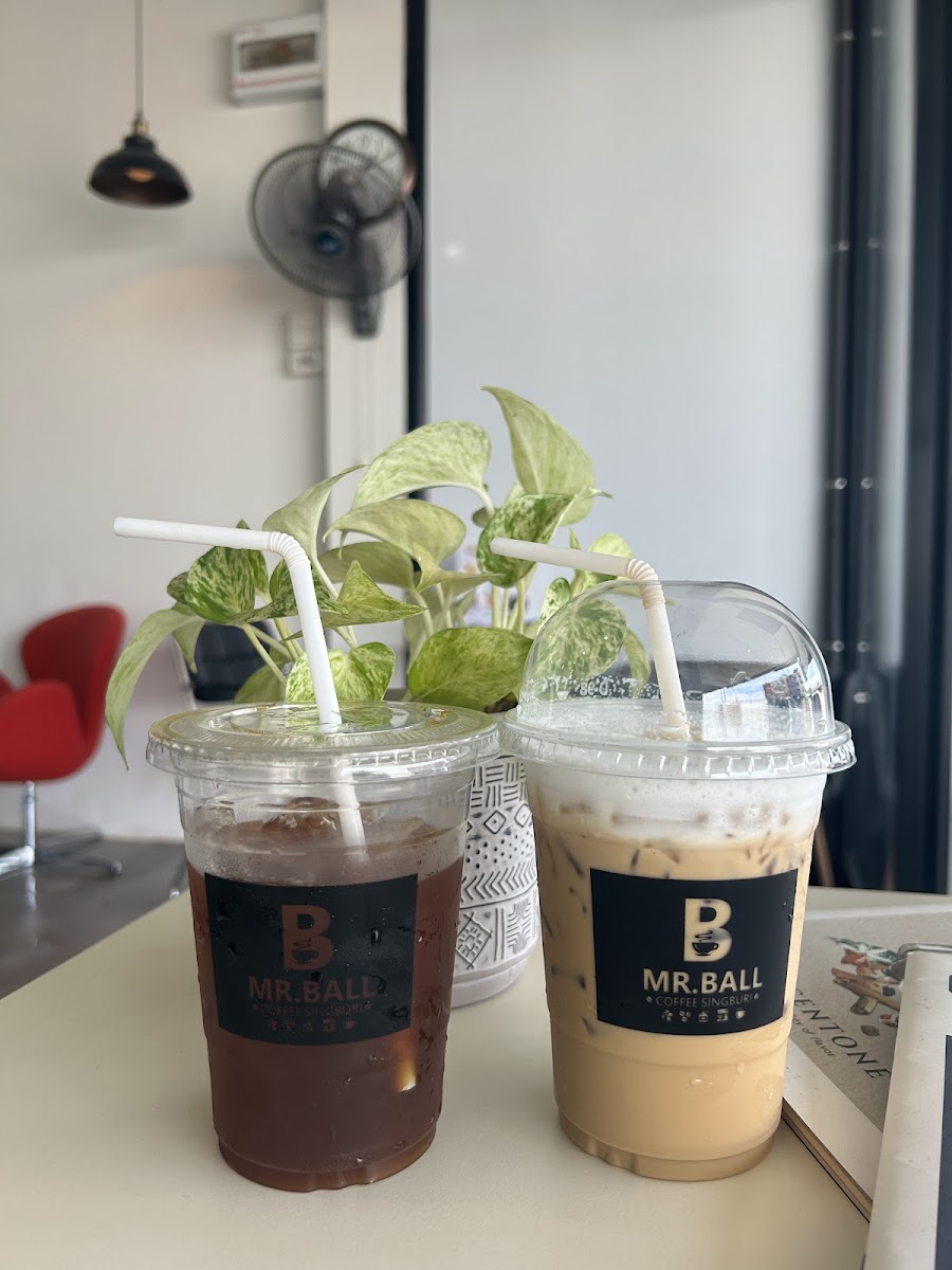 Mr.Ball Coffee Singburi - 5
