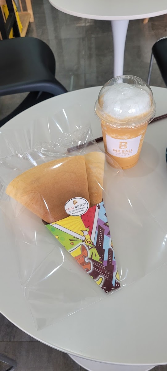 Mr.Ball Coffee Singburi - 7