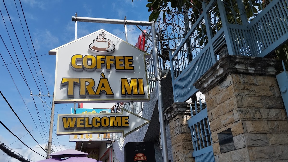 Quán cà phê Trà Mi