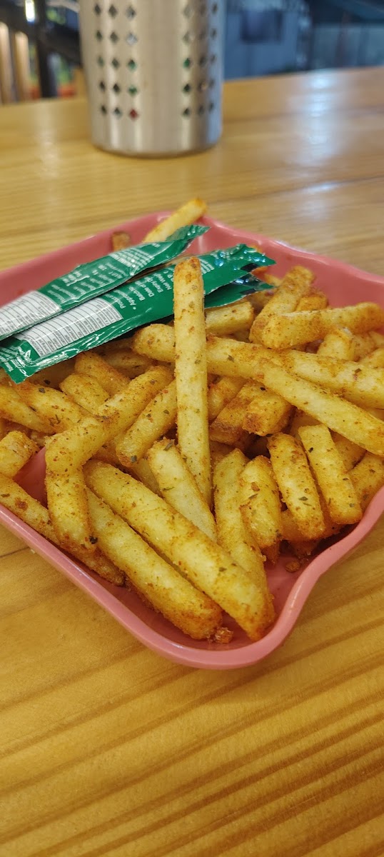 G Saheb Cafe & Box Cricket - 5