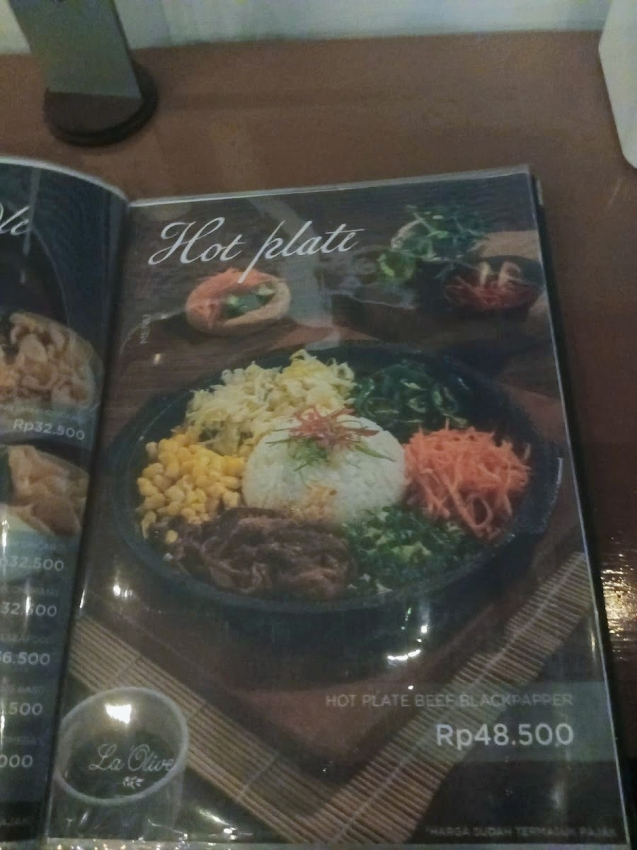 La Olive Coffee & Eatery - 5