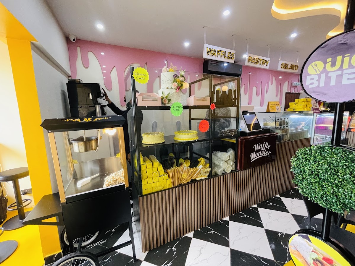 WAFFLE MONSTER CAFÈ