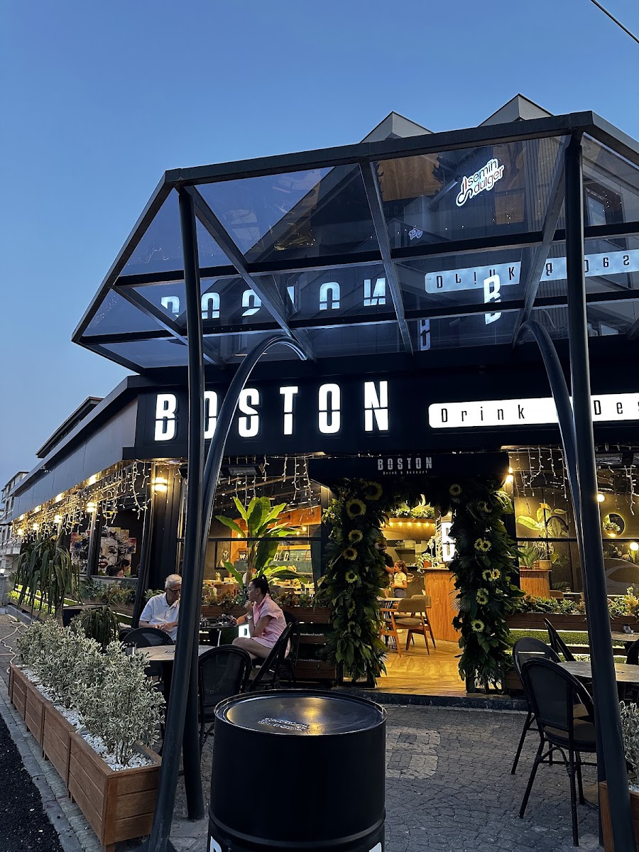 Boston Drink & Dessert