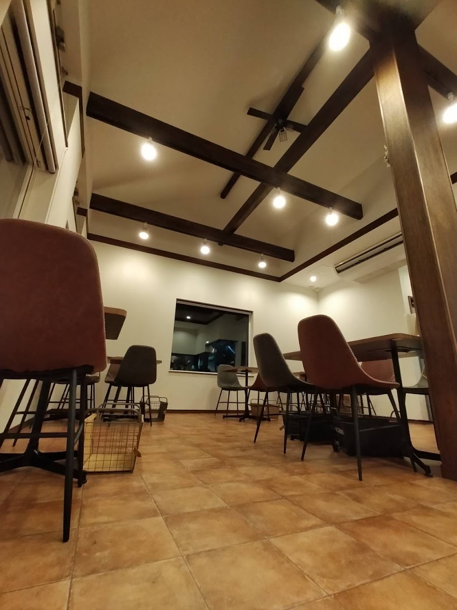 Italian cafe riporte