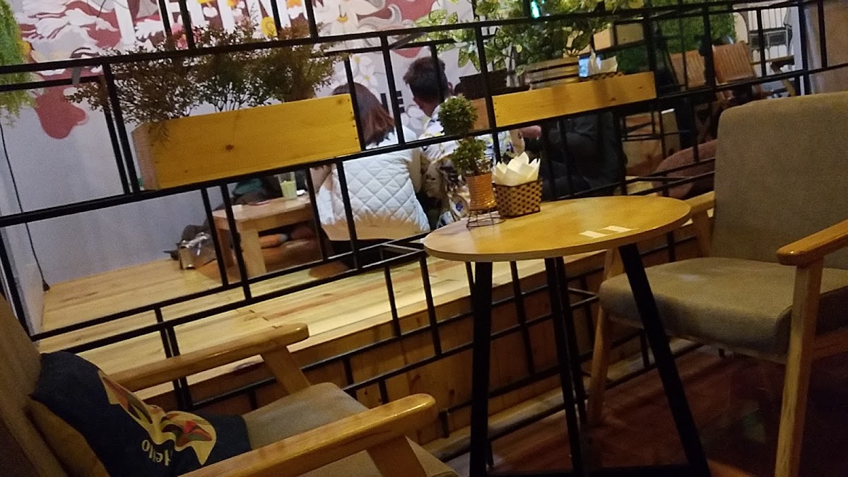 Coffee Phiêu Acoustic