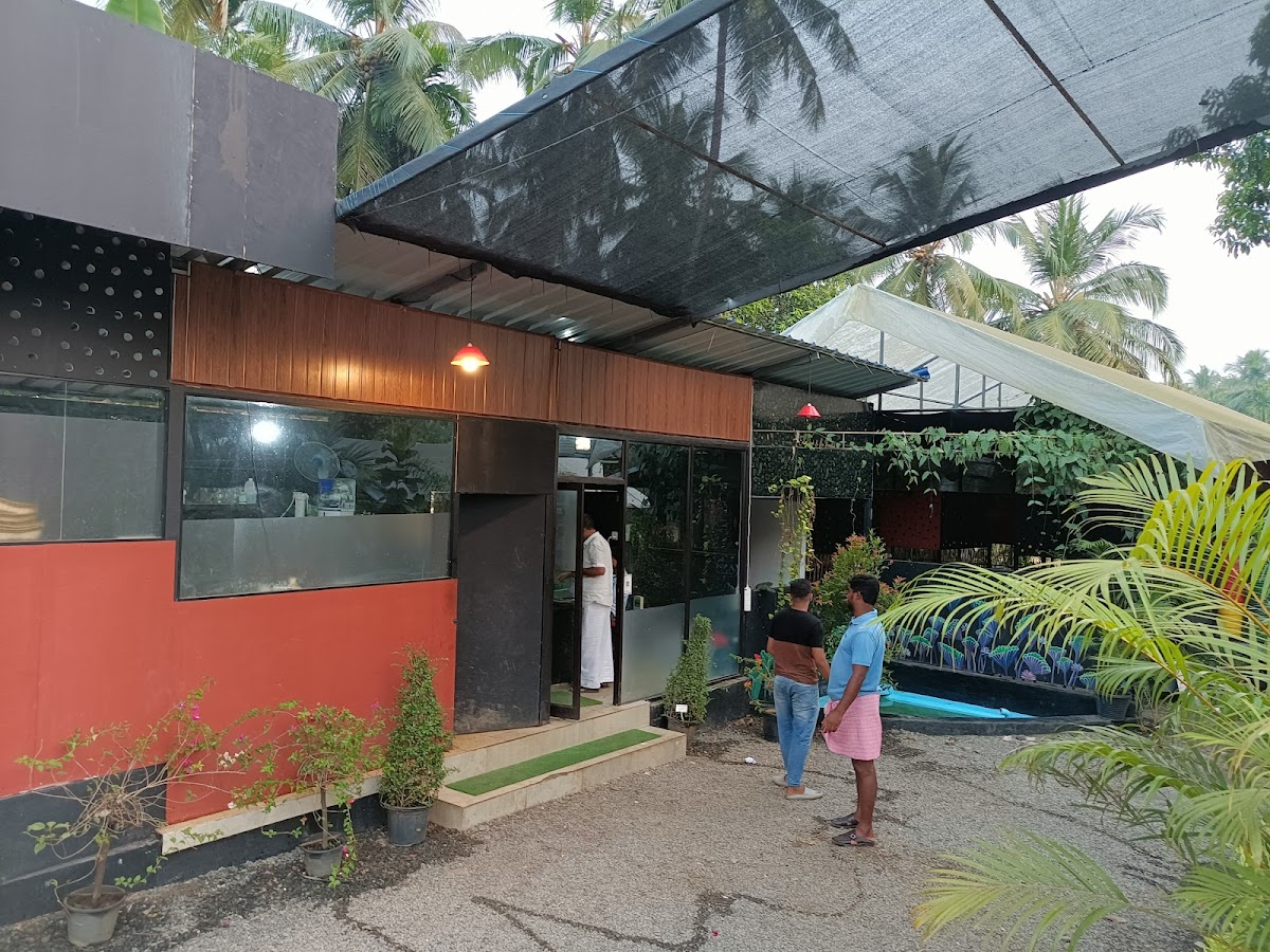 Happy broast & juice cafe - 3