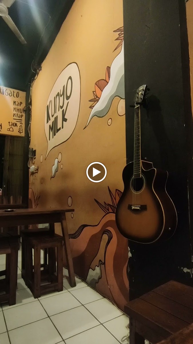 Kunyo Milk Cafe - 2