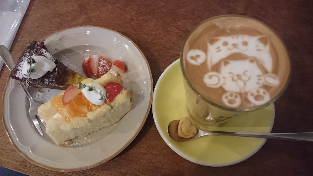 Cafe Merci - 10