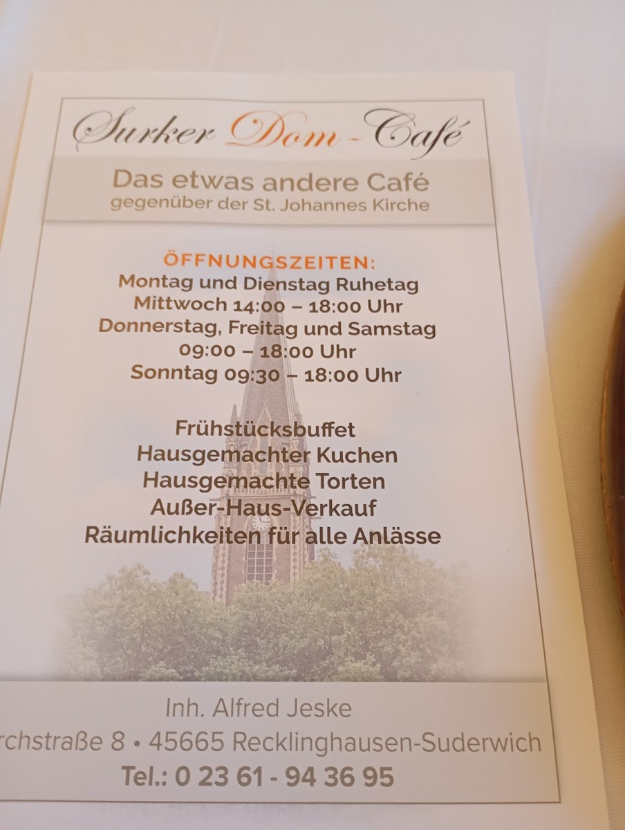 Surker Dom Café - 3