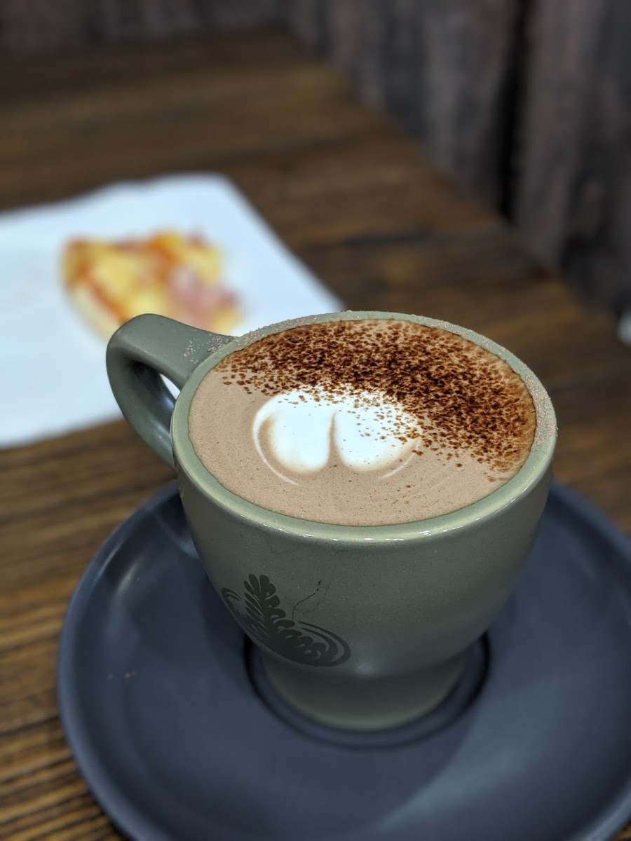 Wooden Mill, Normanhurst: Manoush, Grill & Cafe - 5