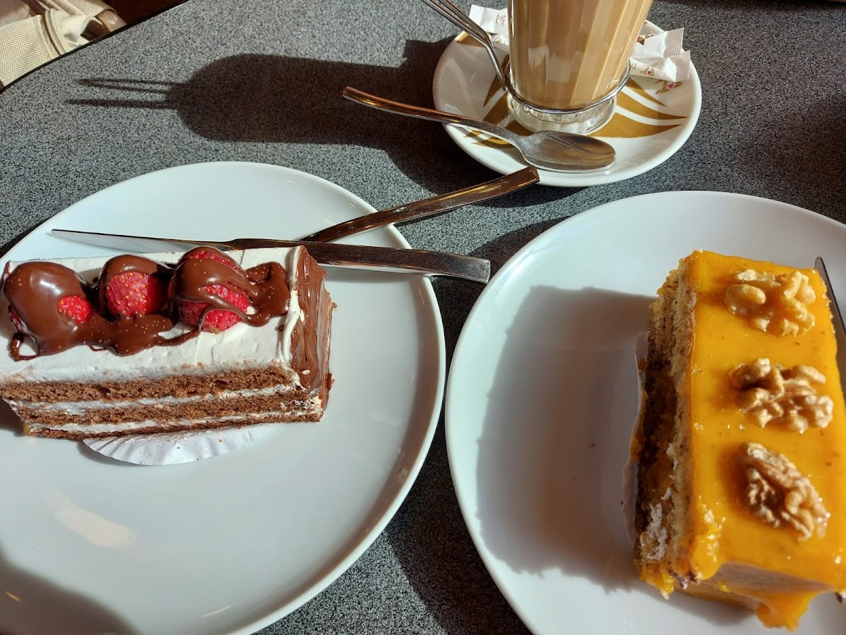 Pastelaria Gelateria Piccolina - 10