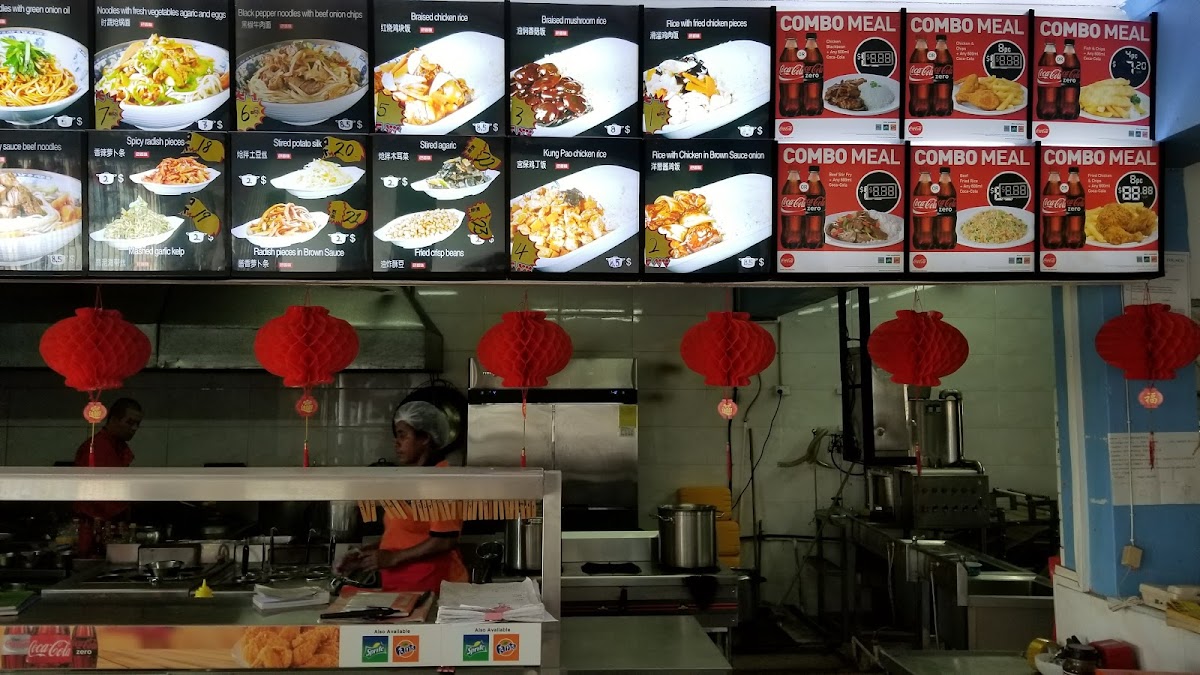 JOE WONGS CAFE - 3