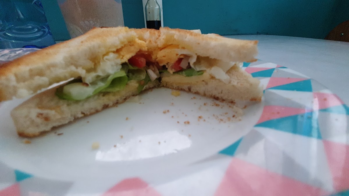 JOE WONGS CAFE - 5