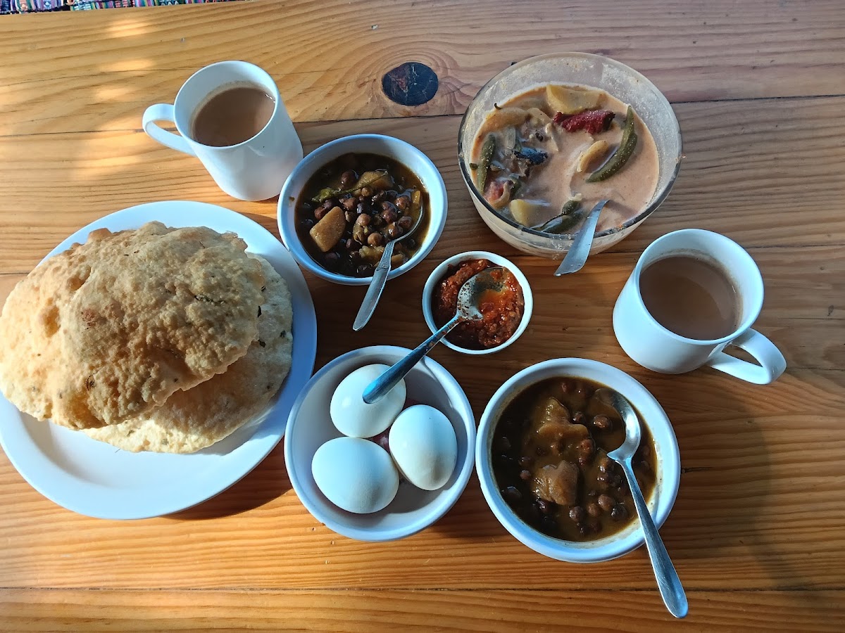 Cafe Nyima Lhasa༼ཉི་མ་ལྷ་ས་འཚིག་ཇ་ཁང་།༽ - 6