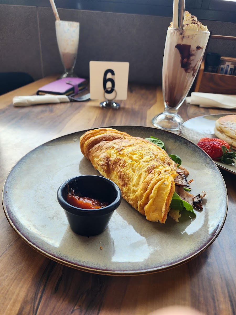 Kerb Cafe - 5