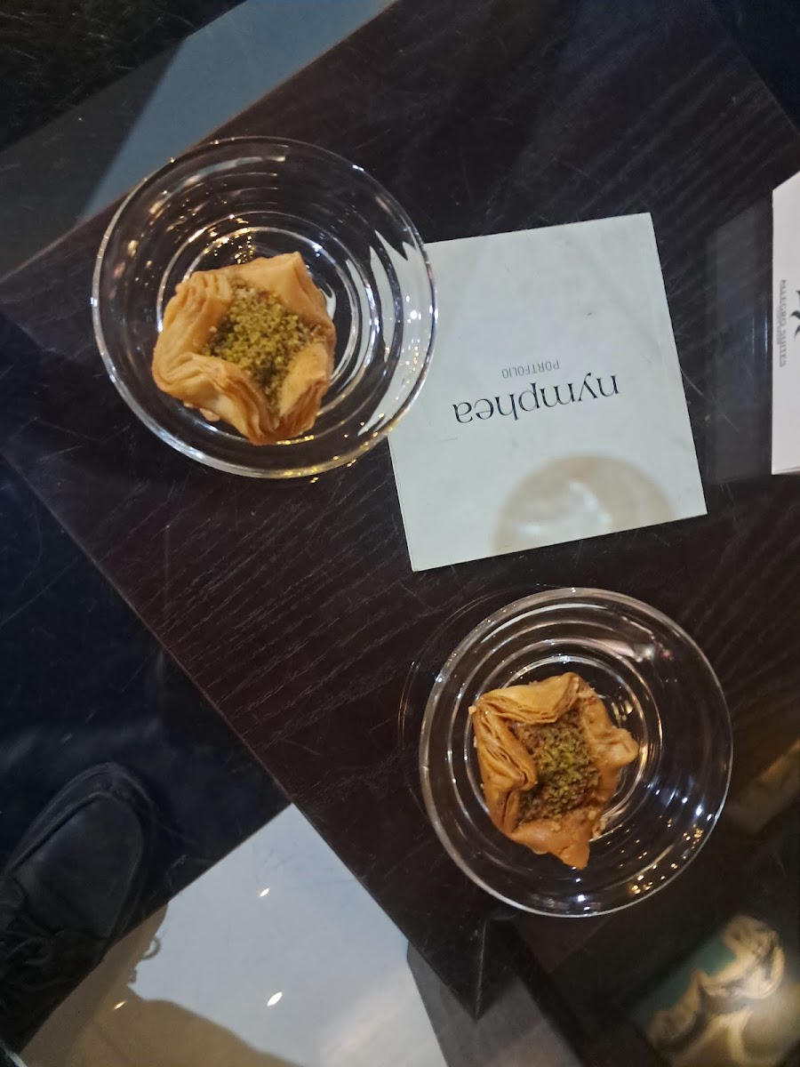 Allegro Art Cafe & Gallery - 8