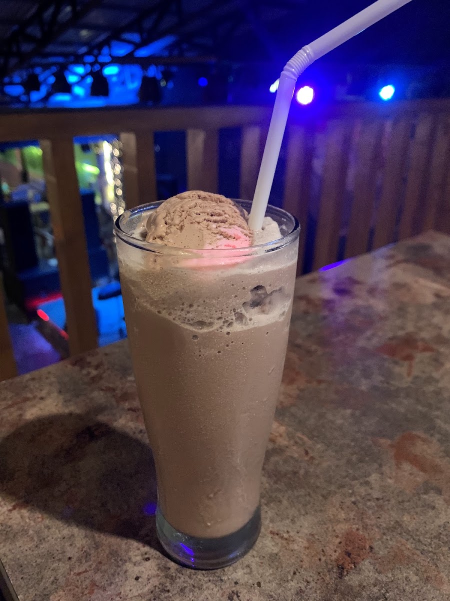 Strawberry Cafe & Resto - 7