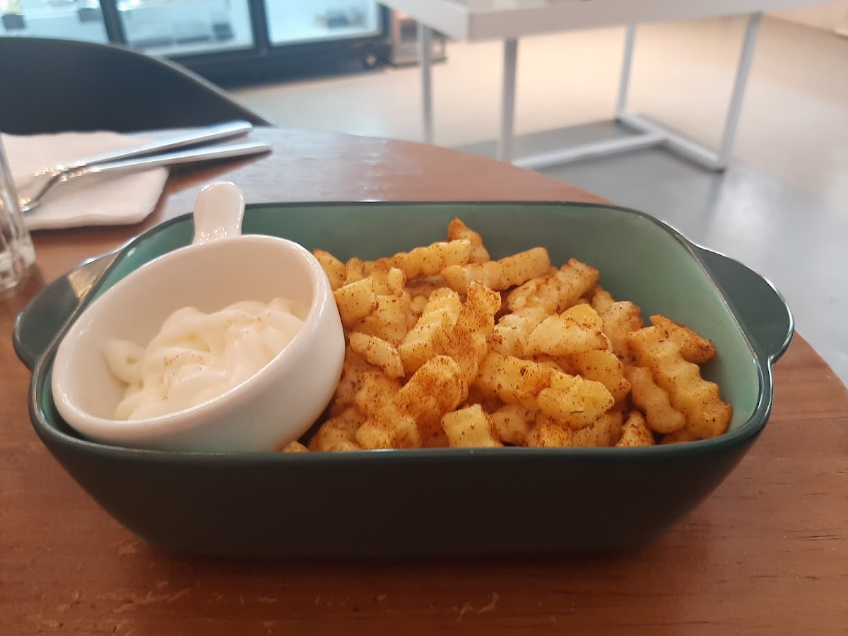 Tasty Carrots Cafe - 8