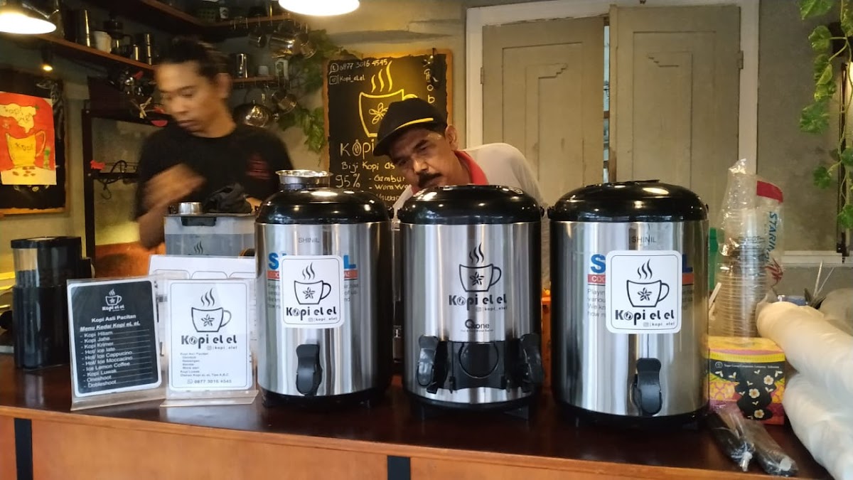 Kedai kopi eLeL - 3