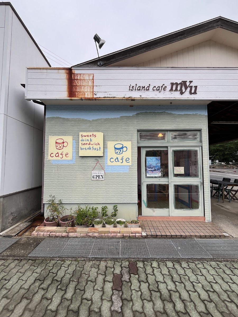 Island Cafe Myu