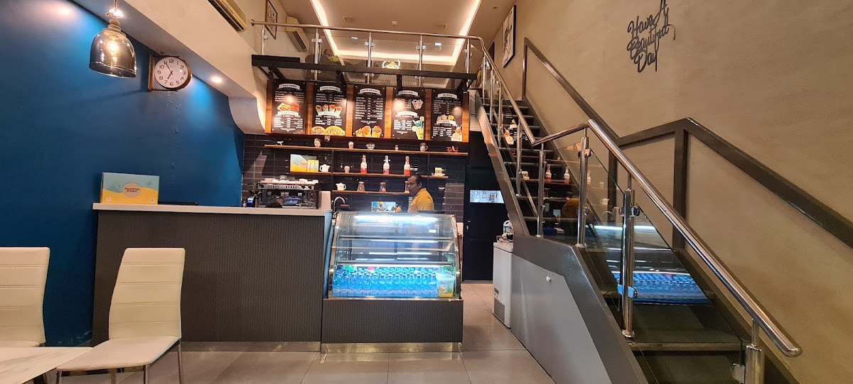 PARATHA POINT Al Khuwair براتا بوينت - Best / Top Cafe in Al Khuwair