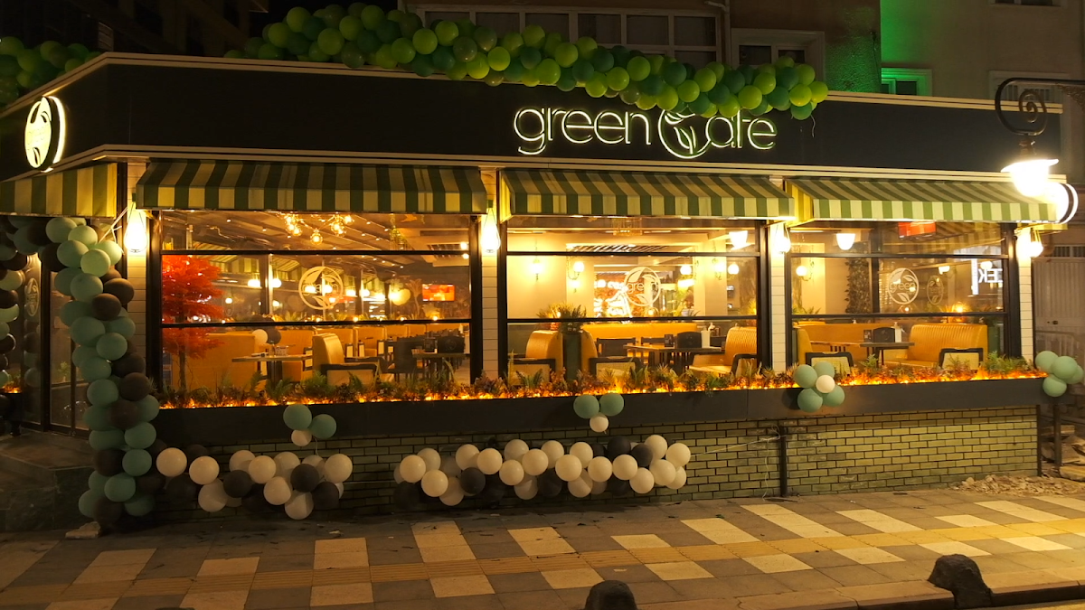 Green Cafe House