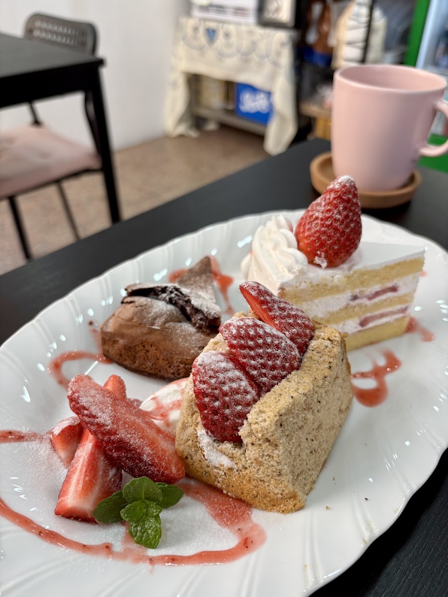 Café Chihiro com Bolo da Chihiro - 3
