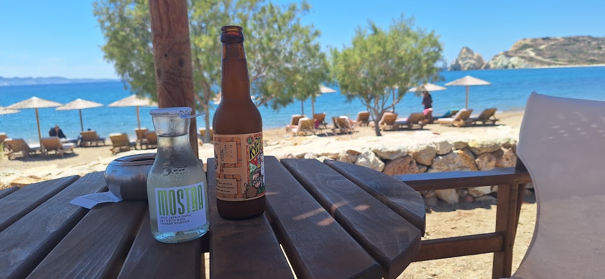 Mavrospilia beach bar - 3