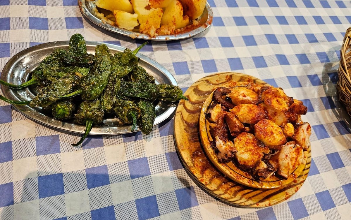 Cafe Azabache 'Casa de Galicia' - 2