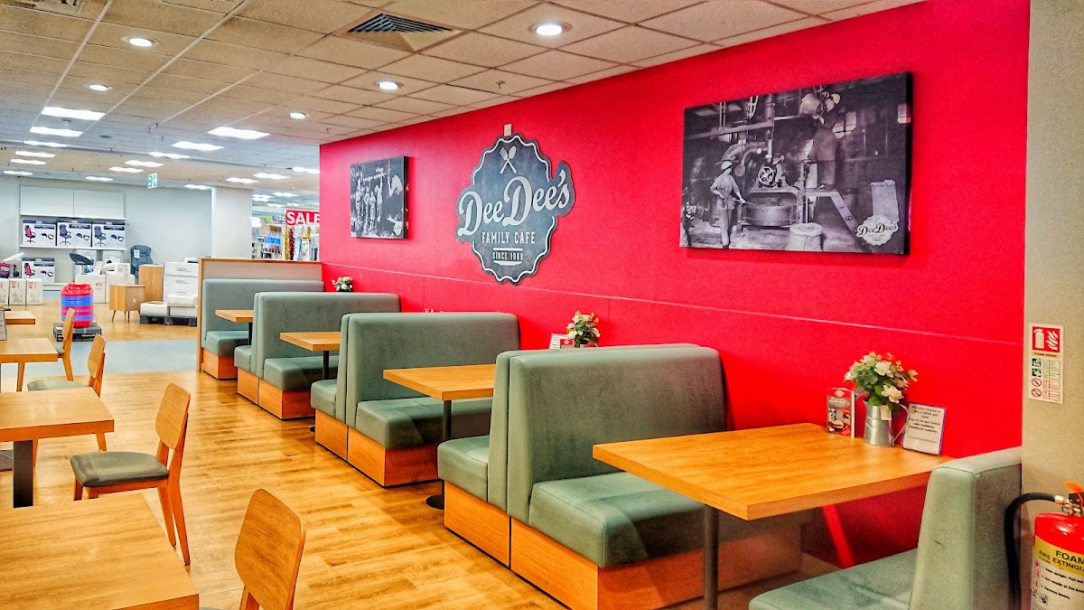 Dee Dees Cafe