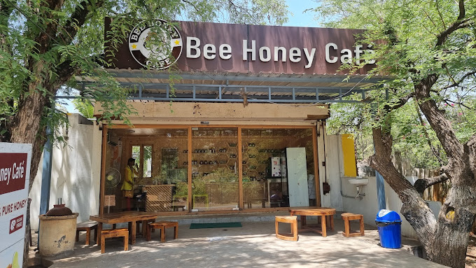 Bee Honey Cafe