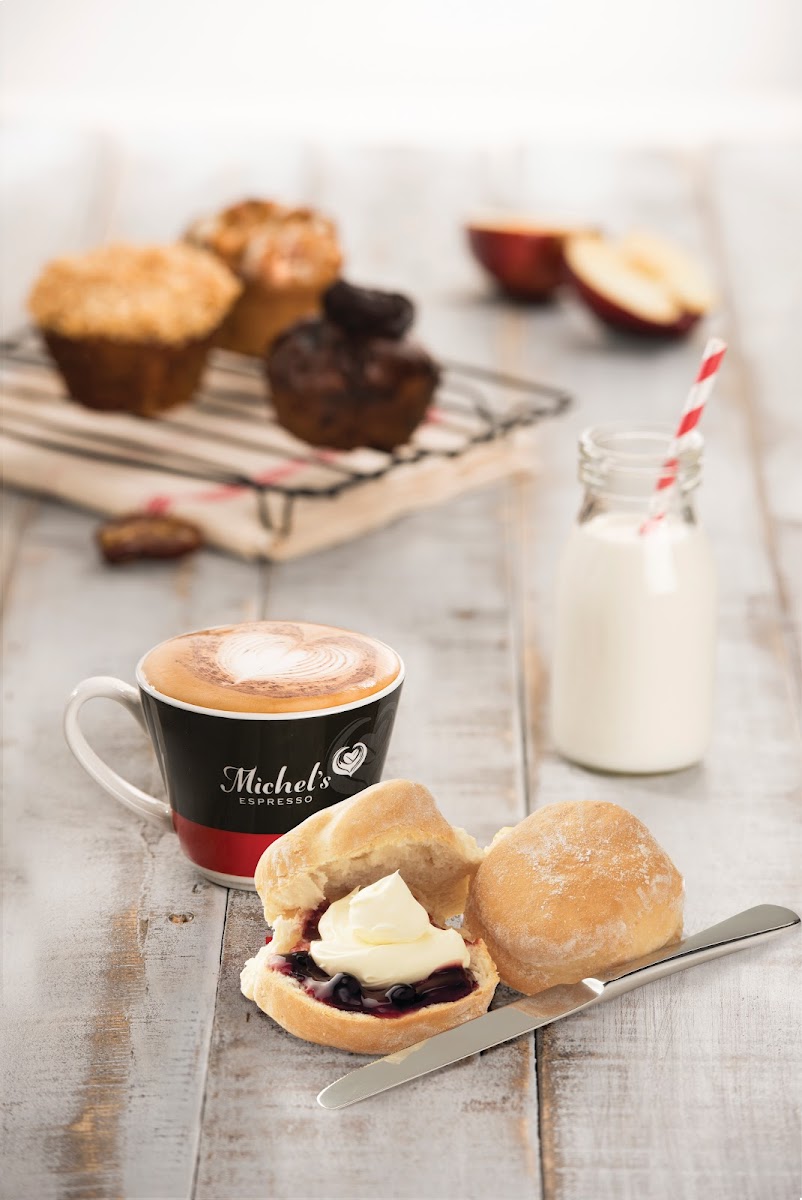 Michel's Patisserie Lutwyche - 3