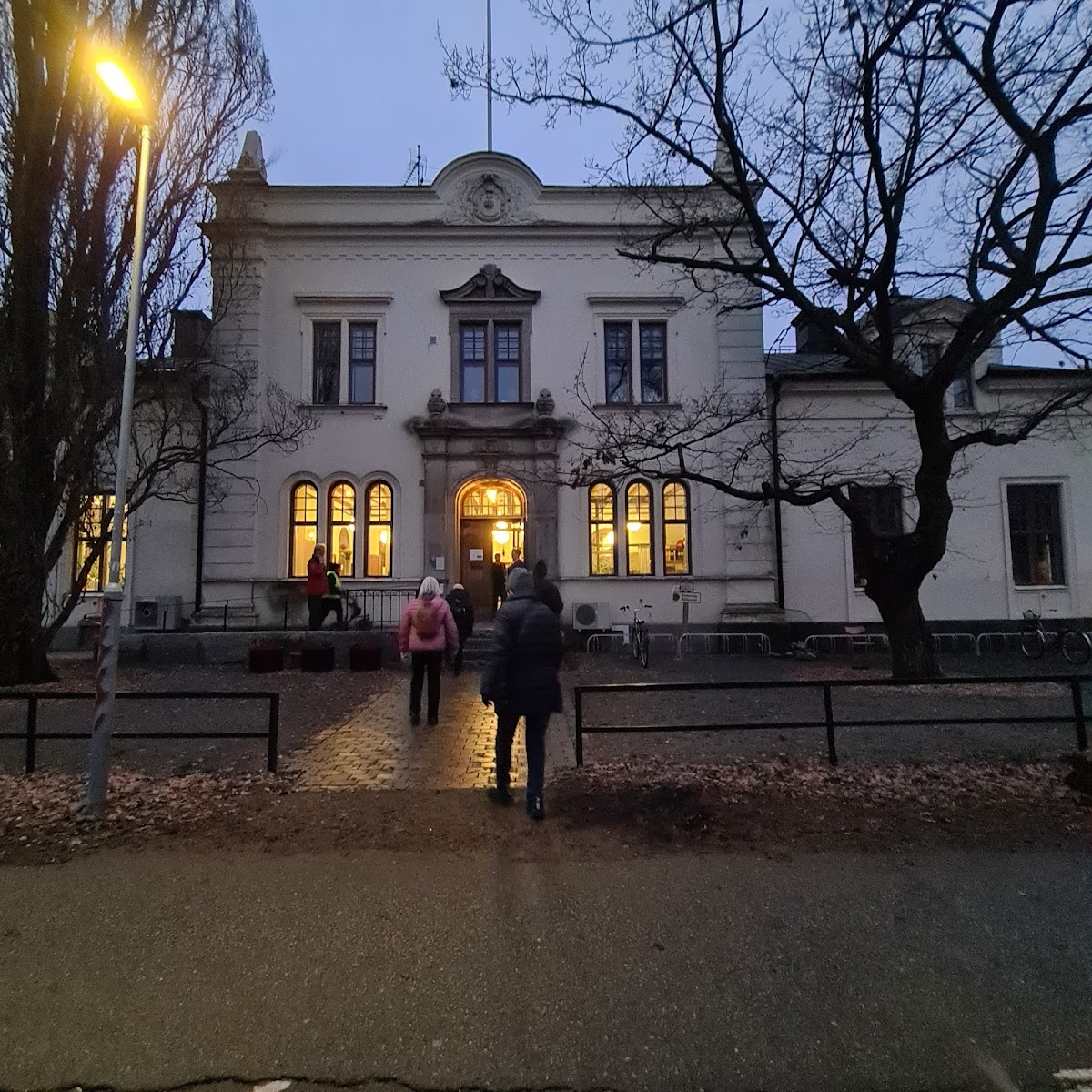 Tinget Träffpunkt - 3