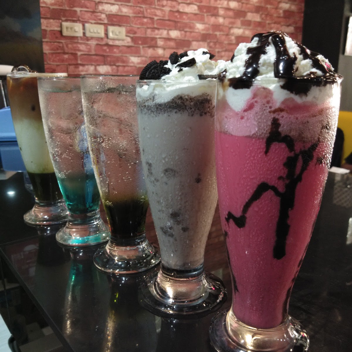 The Harvest - Resto & Cafe - 2