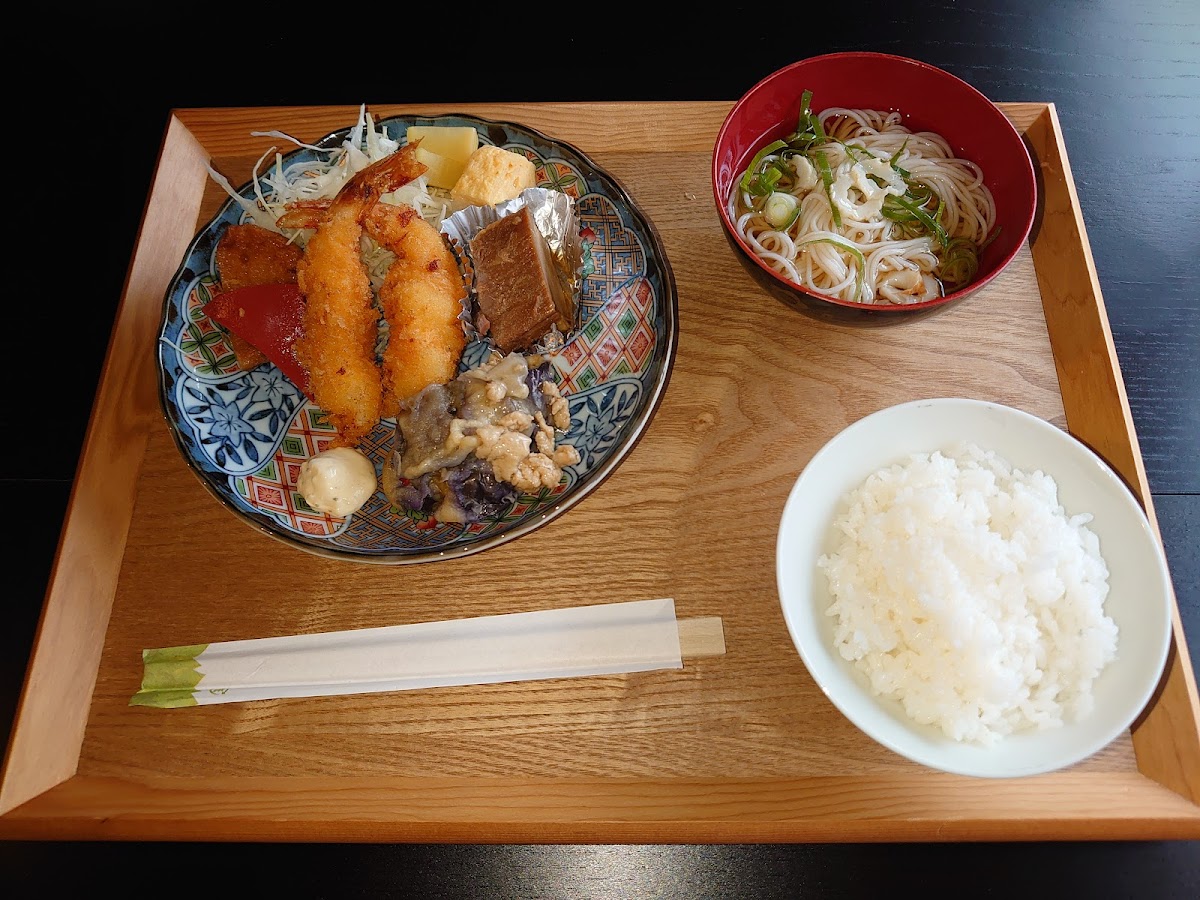 Konishi Cafe - 6