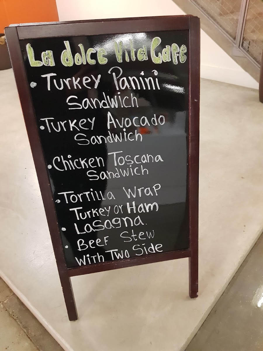 La Dolce Vita Cafe - 2