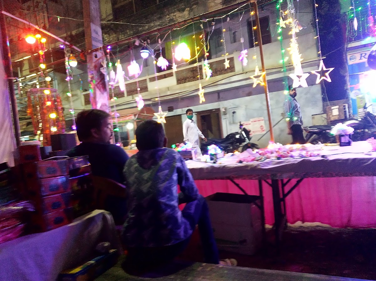 Monu Coffee House - 5